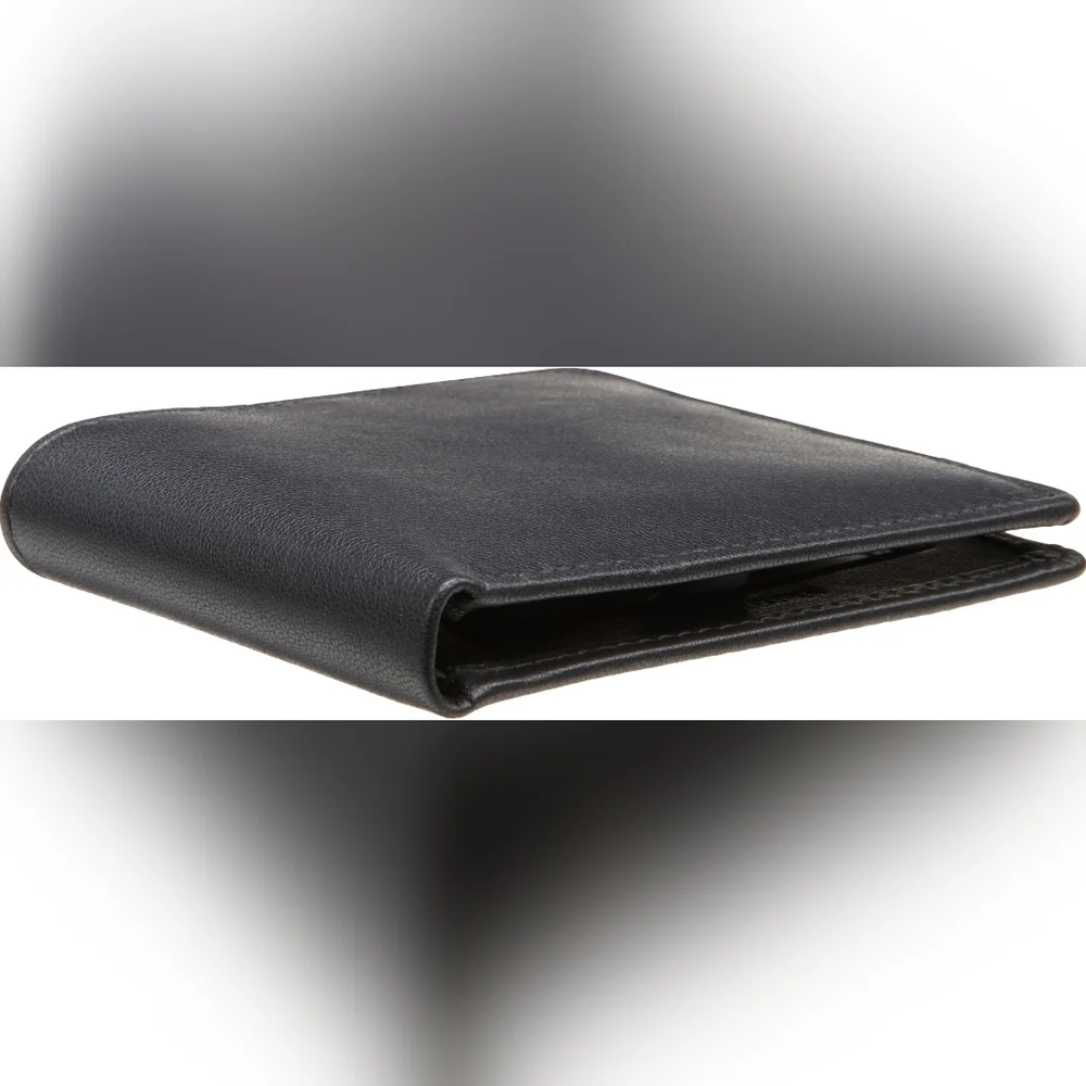 Perry Ellis Portfolio Slimfold Wallet with Bifold Closure